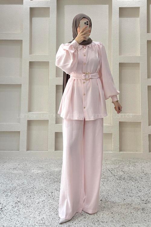 Lamelif Kemerli Büzgülü Pantolonlu Takım Pembe