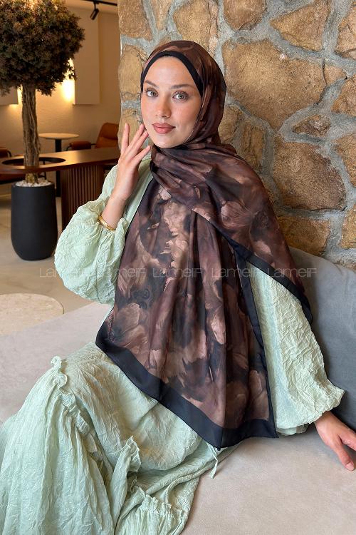 Lamelif Poeny Desen Lara Soft Şal Siyah Kahverengi