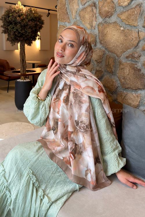 Lamelif Poeny Desen Lara Soft Şal Sütlü Kahve
