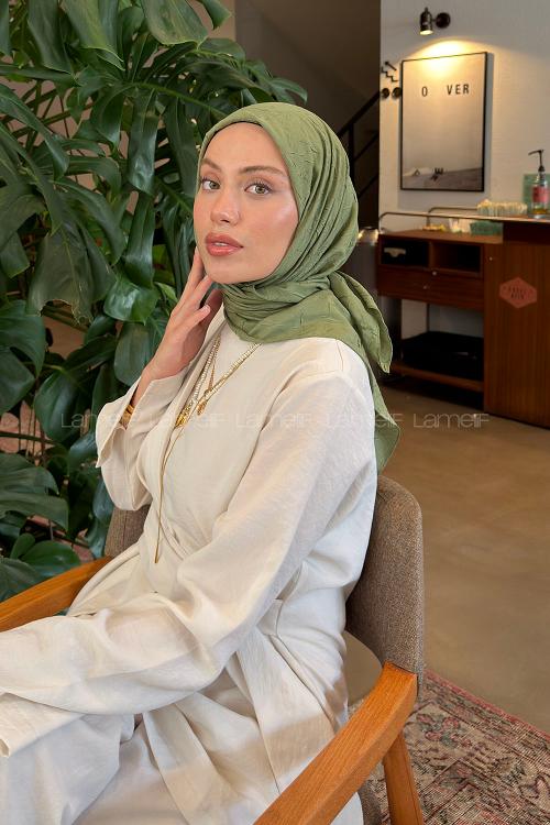 Leave Of Daphne Cotton Fabric Straight Scarf