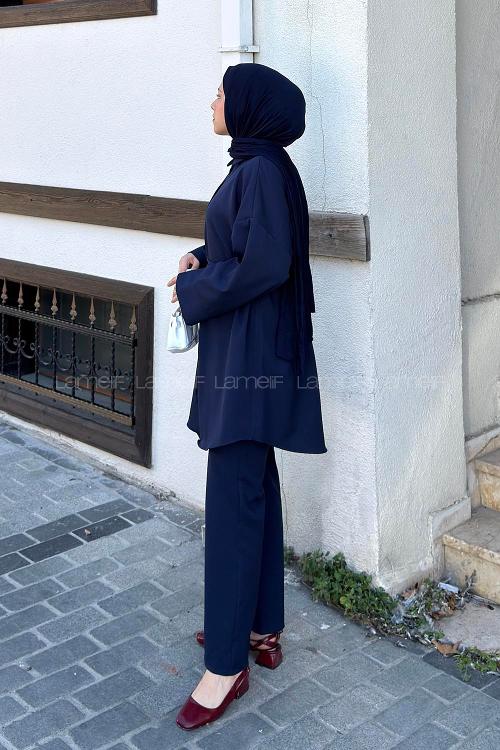 Lamelif Manşet Detaylı Pantolonlu Takım Lacivert