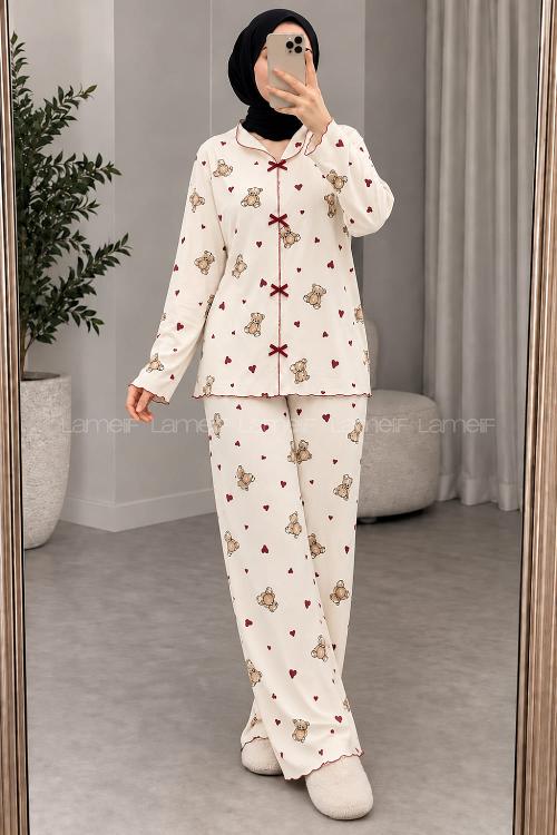 Lamelif Ayıcık ve Kırmızı Kalp Desenli Fiyonk Detaylı Pijama Takımı