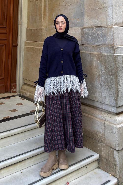 Lamelif Dantel Detaylı Yumoş Hırka Lacivert