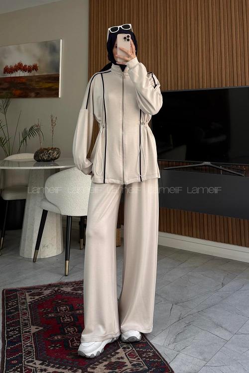 Lamelif Tünel Detaylı Biyeli Takım Bej
