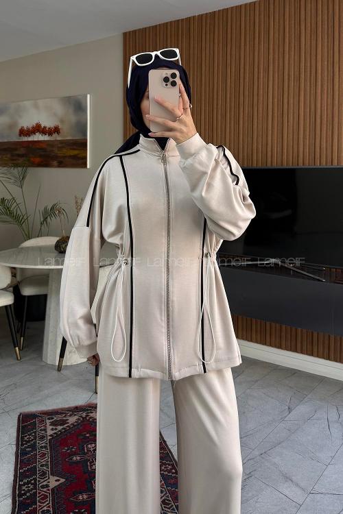 Lamelif Tünel Detaylı Biyeli Takım Bej