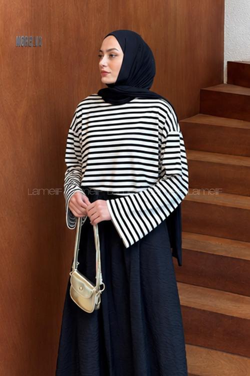 Black Crew Neck Long Arm Sweatshirt