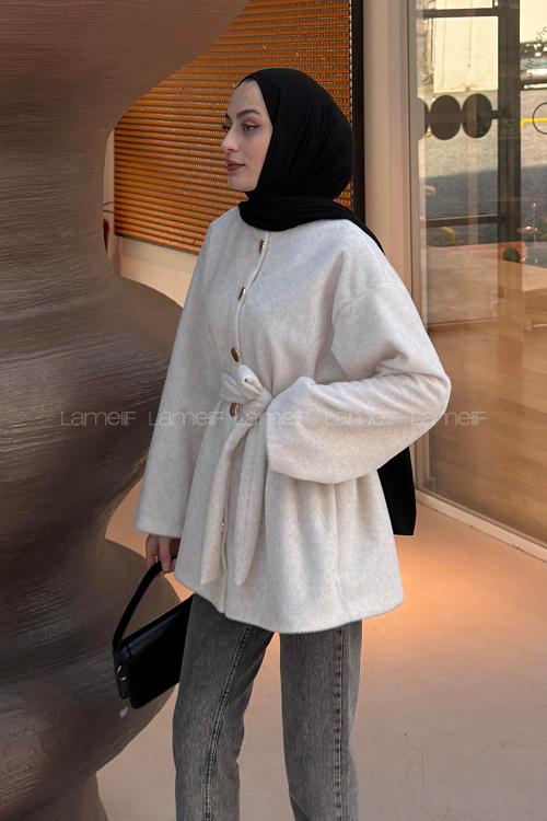 Lamelif Düğme Kapamalı Yumuşak Dokulu Kürk Ekru
