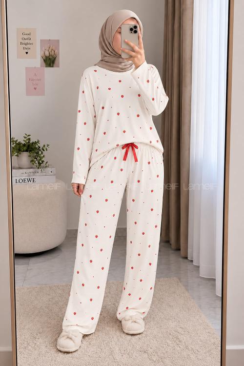 Lamelif Çilek Desenli Pijama Takımı